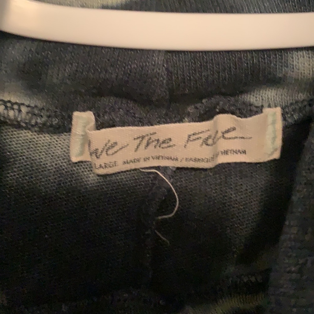 Free People - Green Tie Dye Turtle Neck - Picture 2 of 4